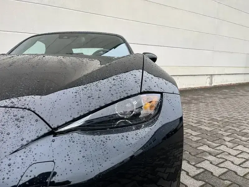 Gebraucht Mazda MX5 Signature 184 PS (135 kW) 2018 Jet black Cabrio