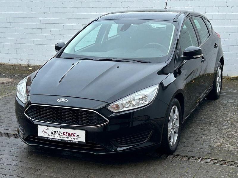 Usata Ford Focus Trend 95 CV (69 kW) 2017 Nero Berlina