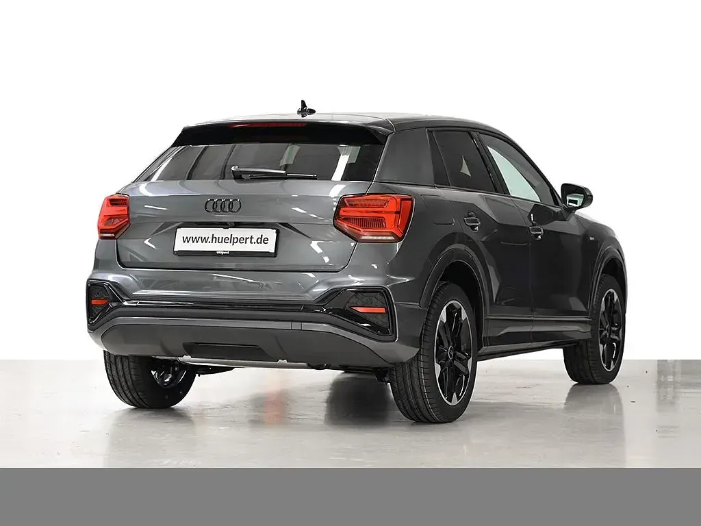 Neu Audi Q2 S-Line 150 PS (110 kW) 2026 Daytonagrau perleffekt SUV