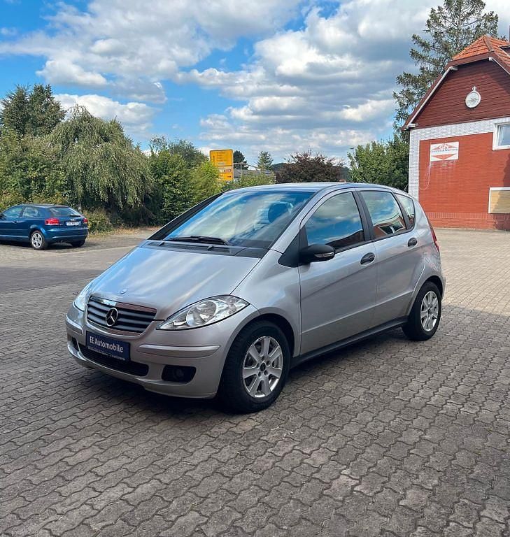 Silber Gebraucht 2007 Mercedes A160 Van / Kleinbus | 2.499 € (Etwas zu teuer) - Bild 1/4