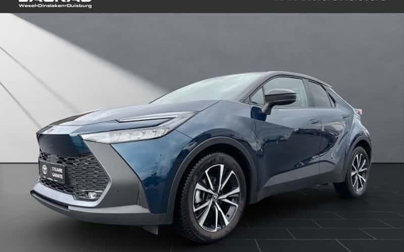 785)/ black (202) (blau Gebraucht 2024 Toyota C-HR Team SUV | 28.990 € (Guter Preis) - Bild 1/4