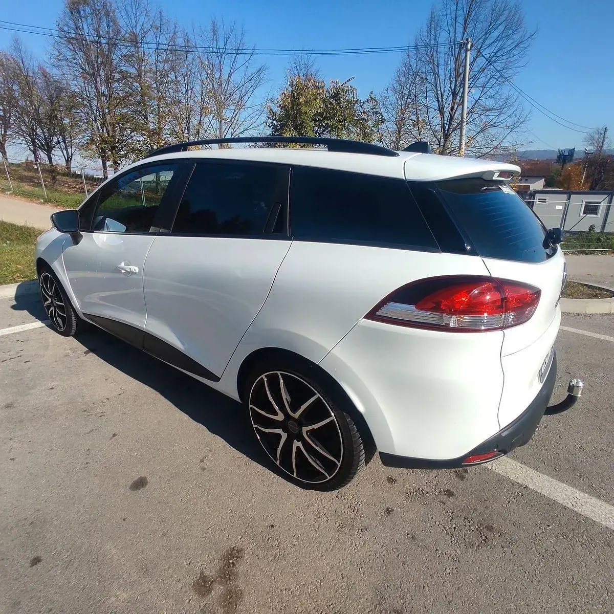 Gebraucht Renault Clio Life 75 PS (55 kW) 2018 Weiß Kleinwagen