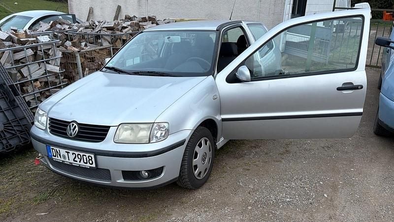 Gebraucht VW Polo 75 PS (55 kW) 2000 Silber Kleinwagen