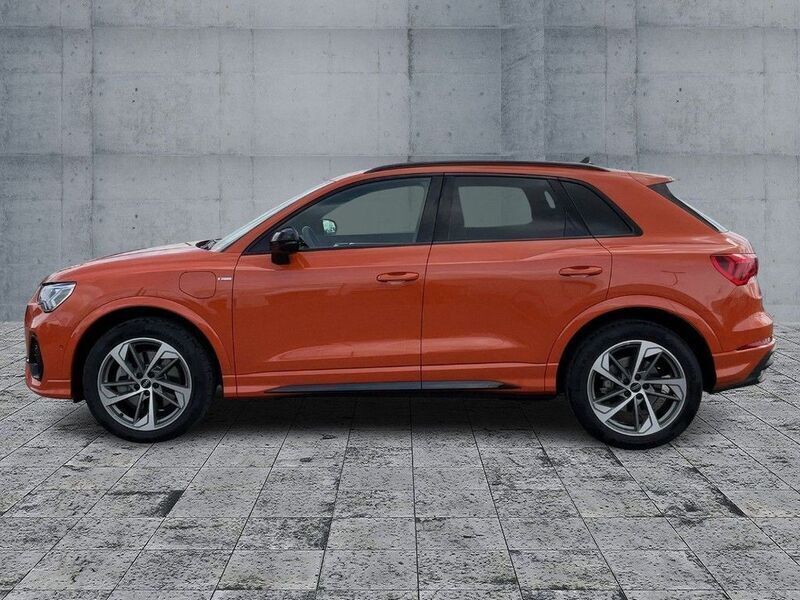 Gebraucht Audi Q3 S-Line 245 PS (180 kW) 2024 Pulsorange SUV