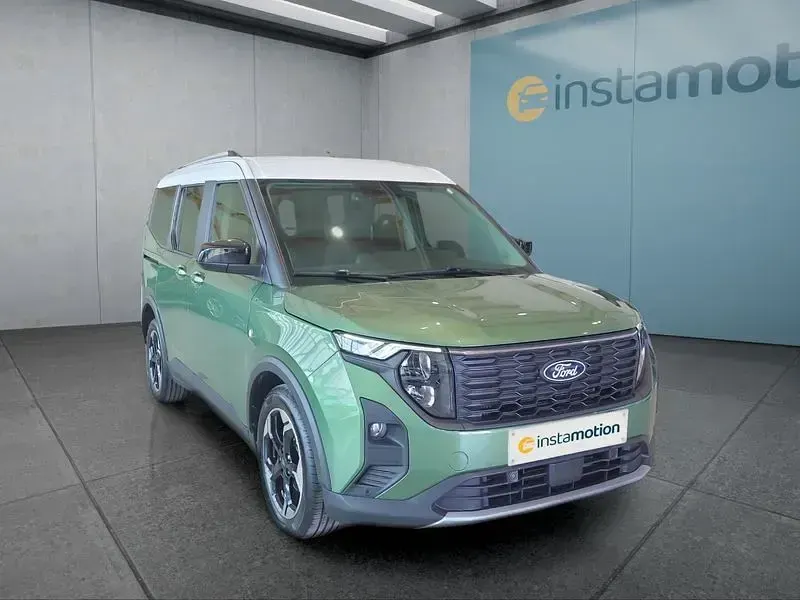 Gebraucht Ford Tourneo Courier 125 PS (91 kW) 2025 Grün Van / Kleinbus