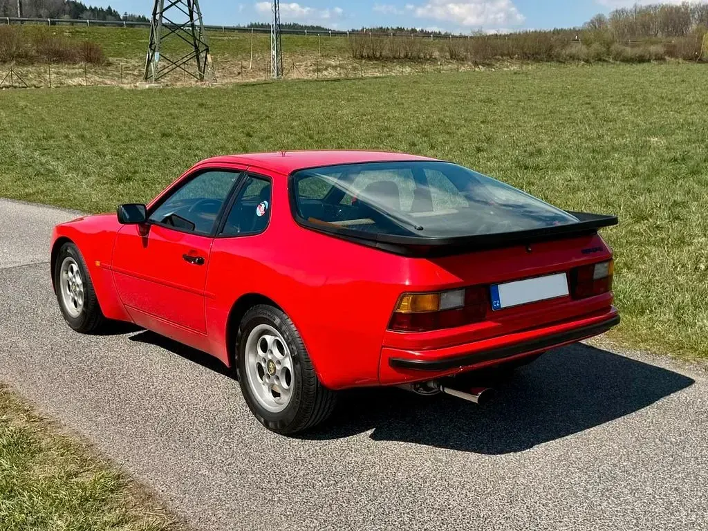 Gebraucht Porsche 944 163 PS (119 kW) 1985 Rot Coupé