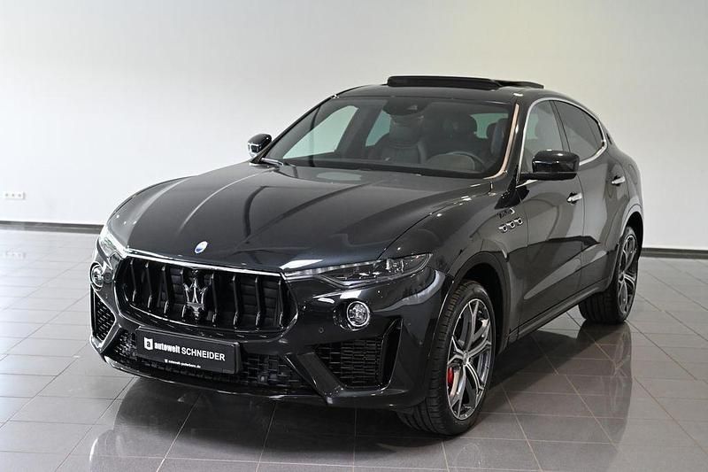 Schwarz Gebraucht 2022 Maserati Levante SUV | 62.750 € (Superpreis) - Bild 1/4
