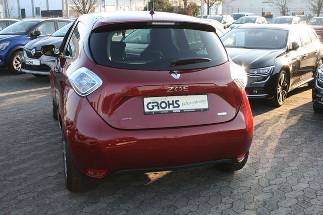 Gebraucht Renault Zoe Intens 42 kW (58 PS) 2017 Rot (intenserot) Kleinwagen