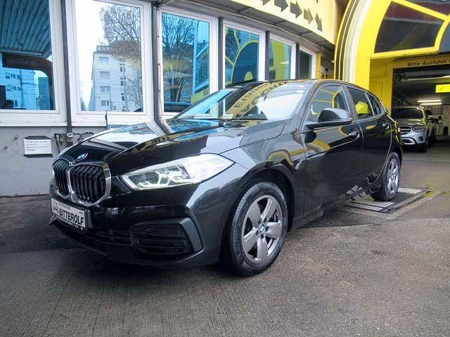 Gebraucht BMW 118 Advantage 136 PS (100 kW) 2022 Schwarz Kleinwagen