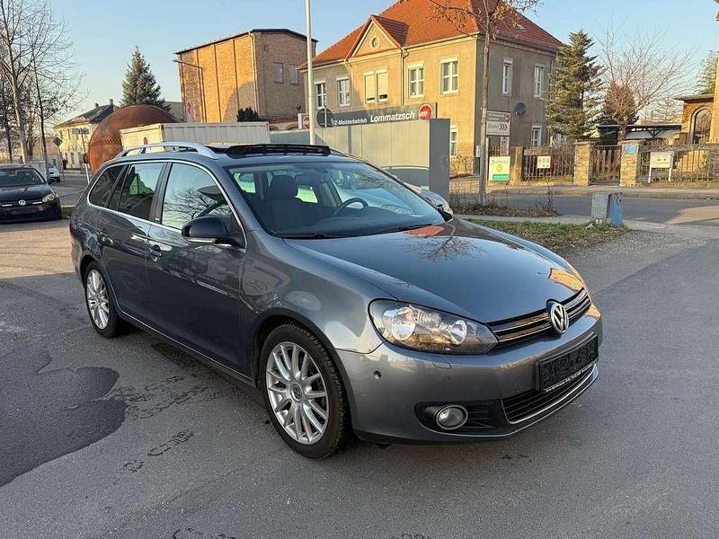 Gebraucht VW Golf VI Style 105 PS (77 kW) 2011 Grau Kleinwagen