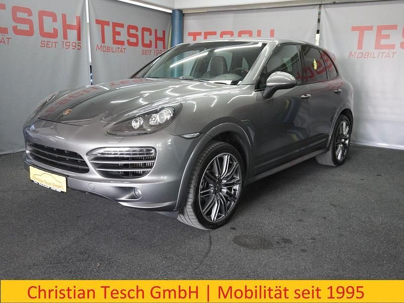 Meteorgraumetallic Gebraucht 2013 Porsche Cayenne SUV | 16.990 € (Guter Preis) - Bild 1/3