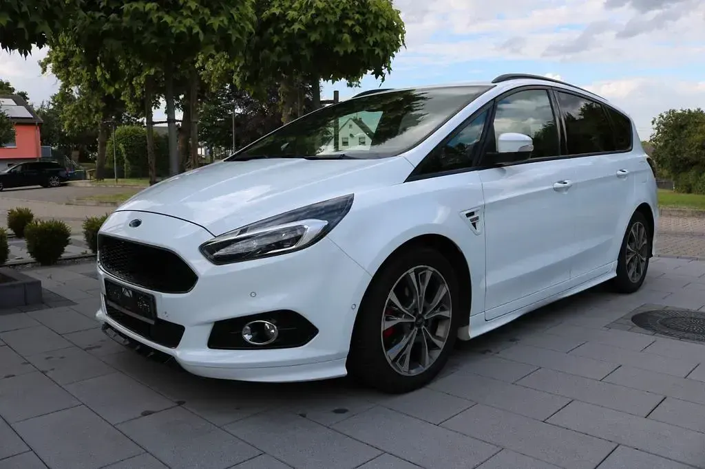 Gebraucht Ford S-MAX ST-Line 165 PS (121 kW) 2019 Weiß Van / Kleinbus