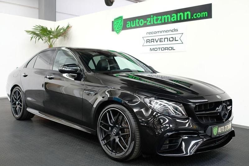 Schwarz Gebraucht 2020 Mercedes E63 AMG AMG Limousine | 63.990 € (Teuer) - Bild 1/4