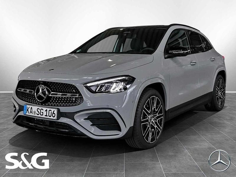 Manufaktur lack manufaktur alpin Gebraucht 2025 Mercedes GLA200 AMG SUV | 45.499 € (Teuer) - Bild 1/4