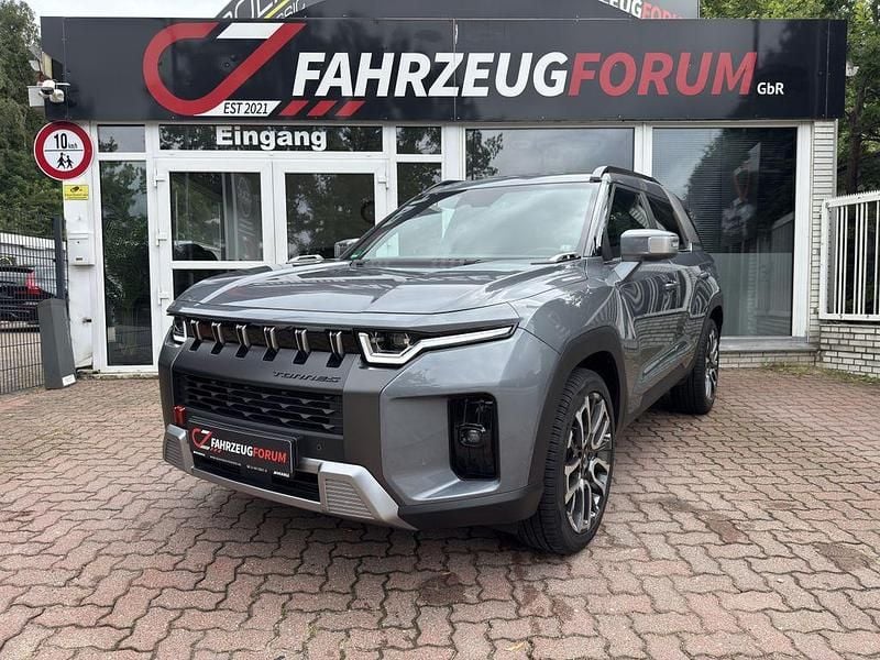 Grau Gebraucht 2024 Ssangyong / KGM Torres SUV | 28.900 € - Bild 1/4