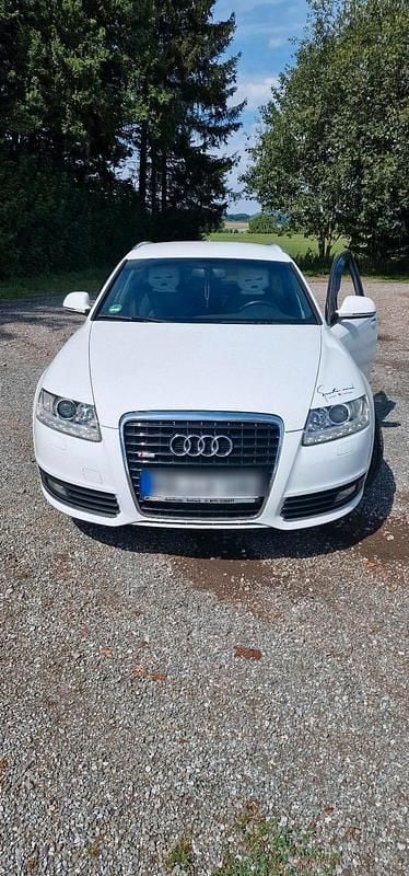 Weiß Gebraucht 2011 Audi A6 Kombi | 8.000 € (Guter Preis) - Bild 1/4