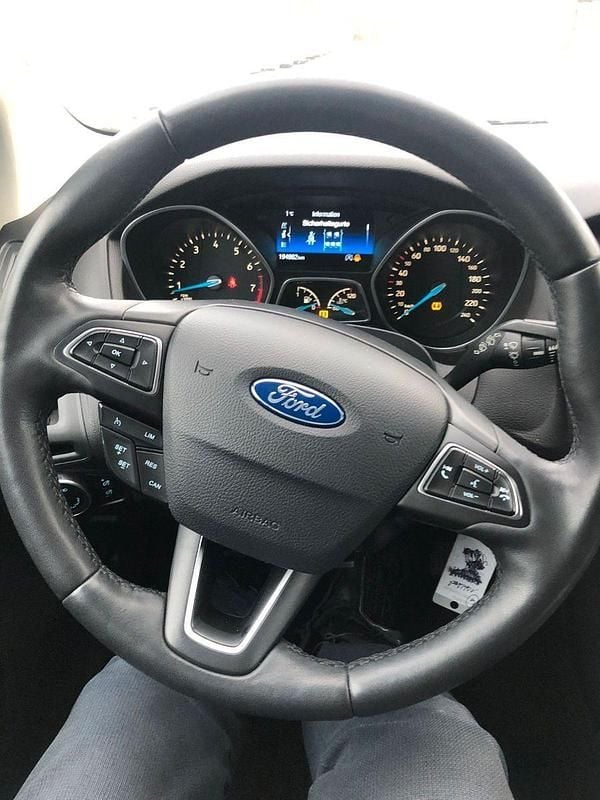 Gebraucht Ford Focus Sport 150 PS (110 kW) 2016 Grau Kombi