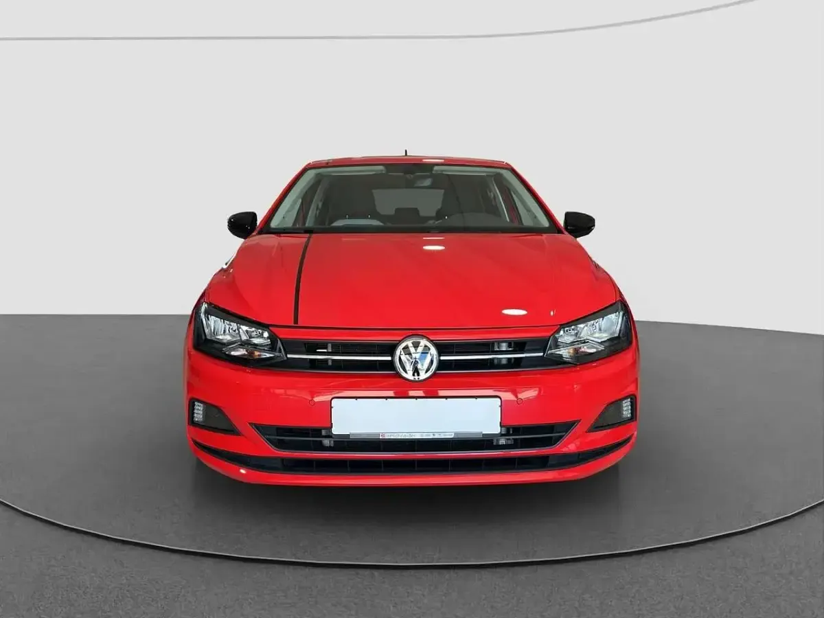 Gebraucht VW Polo Comfortline 116 PS (85 kW) 2019 Rot Kleinwagen