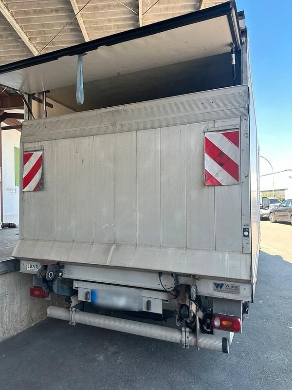 Używany Mercedes Sprinter 163 KM (119 kW) 2011 Biały