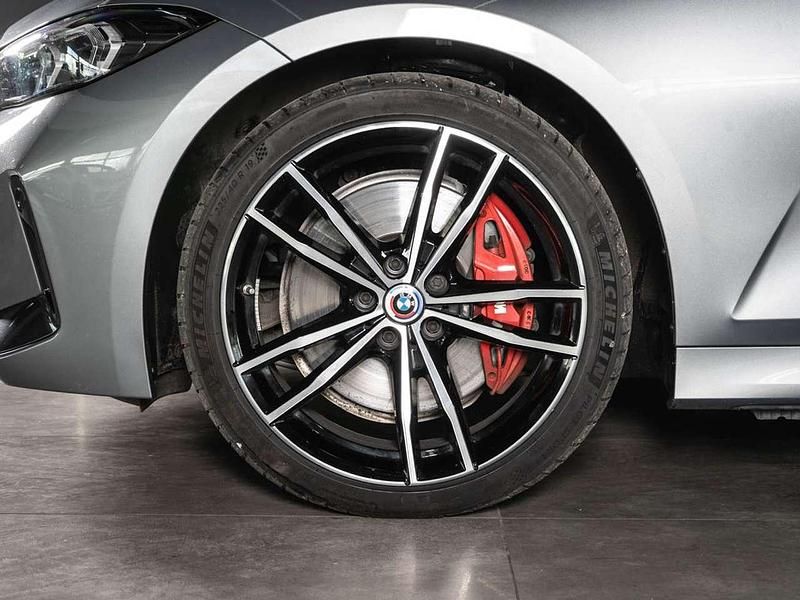 Gebraucht BMW M3 374 PS (275 kW) 2023 Skyscraper grau metallic Kombi