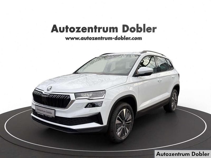 Neu Skoda Karoq 150 PS (110 kW) 2026 Moonweiß perleffekt SUV