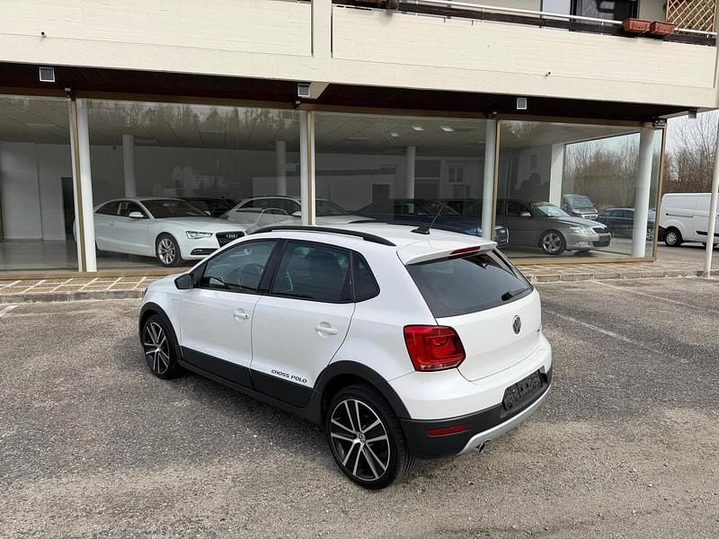Gebraucht VW Polo Cross 90 PS (66 kW) 2013 Weiß Kleinwagen