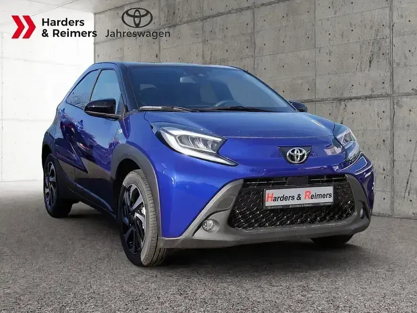 Neu Toyota Aygo 72 PS (52 kW) 2025 Blau