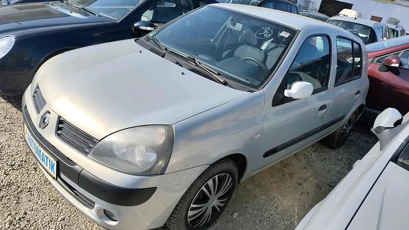 Gebraucht Renault Clio II 75 PS (55 kW) 2004 Grau Kleinwagen