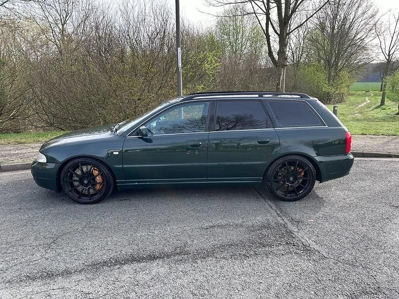 Gebraucht Audi S4 450 PS (330 kW) 2000 Grün Kombi