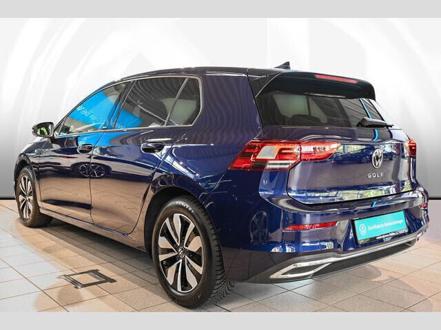 Gebraucht VW Golf VIII Move 150 PS (110 kW) 2023 Blau Limousine