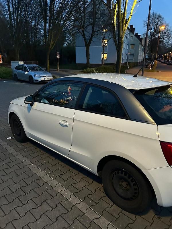 Gebraucht Audi A1 Ambition 86 PS (63 kW) 2011 Weiß Kleinwagen