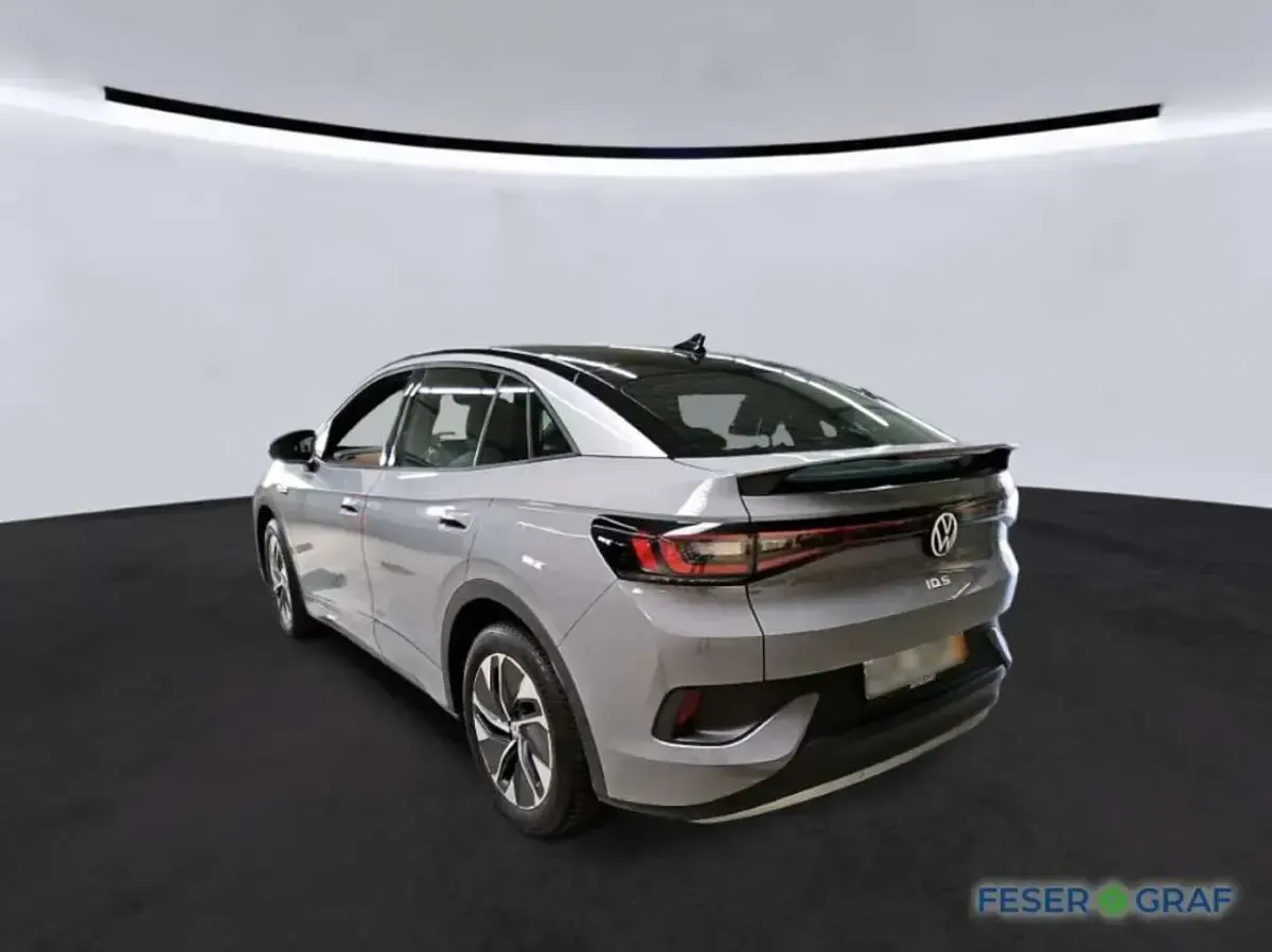Gebraucht VW ID.5 Pro 127 kW (174 PS) 2023 Mondsteingrau schwarz SUV