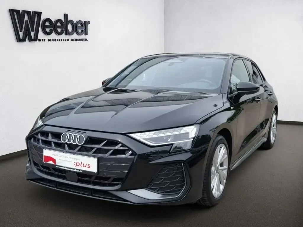 Gebraucht Audi A3 Ambiente 150 PS (110 kW) 2025 Mythosschwarz metallic Limousine