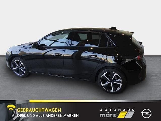 Gebraucht Opel Astra Edition 110 PS (80 kW) 2024 Schwarz Limousine