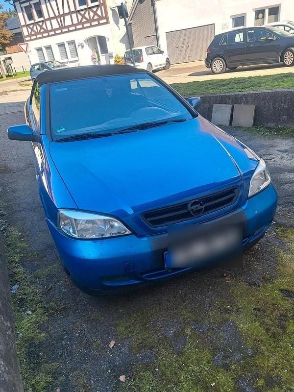 Blau Gebraucht 2001 Opel Astra Cabriolet Cabrio | 1.000 € (Guter Preis) - Bild 1/4