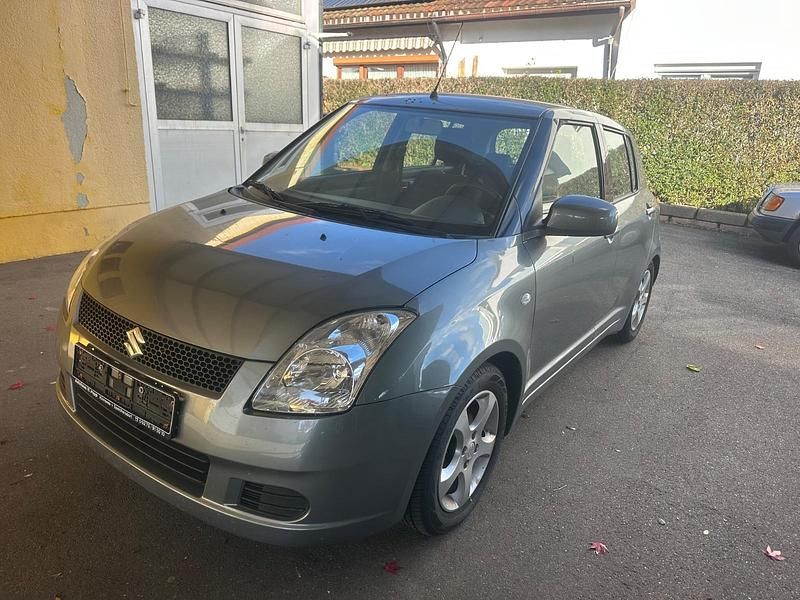 Gebraucht Suzuki Swift 93 PS (68 kW) 2006 Grau Kleinwagen