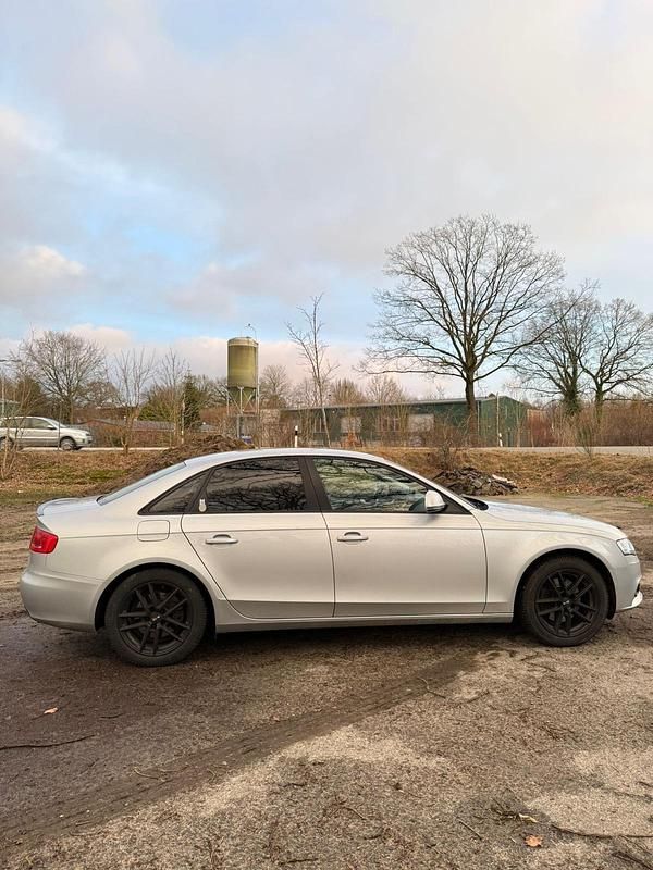 Gebraucht Audi A4 120 PS (88 kW) 2008 Silber Limousine