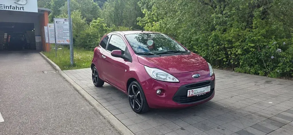 Gebraucht Ford Ka Titanium 69 PS (50 kW) 2010 Violet Kleinwagen