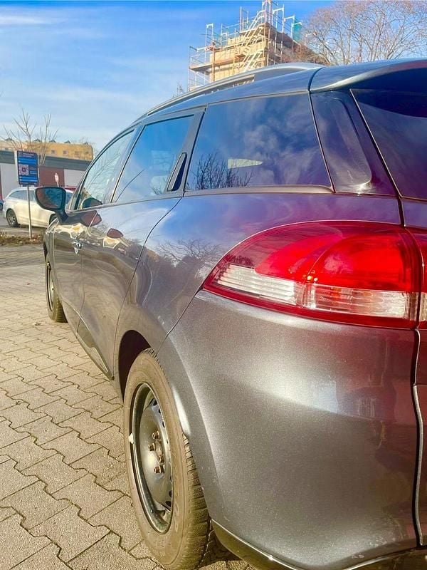 Gebraucht Renault Clio IV LIMITED 90 PS (66 kW) 2016 Grau Kleinwagen