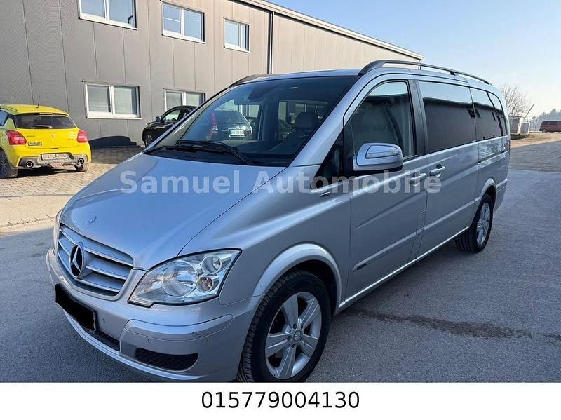 Silber Gebraucht 2010 Mercedes Viano Edition Van / Kleinbus | 10.490 € (Guter Preis) - Bild 1/4