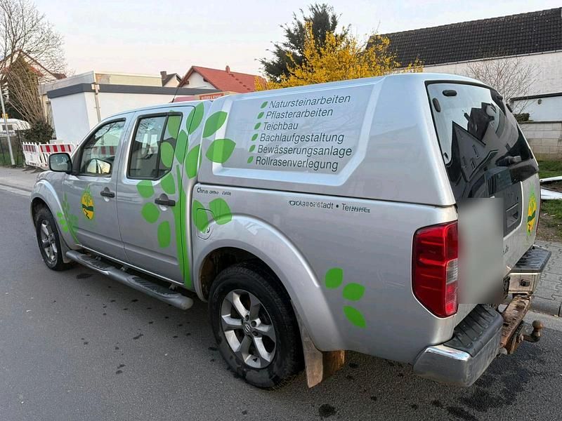 Gebraucht Nissan Navarra 190 PS (139 kW) 2012 Silber SUV