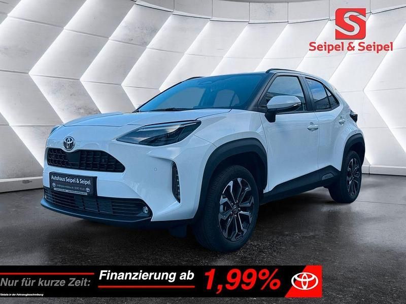 Weiß Neu 2025 Toyota Yaris Cross Team SUV | 30.490 € (Fairer Preis) - Bild 1/4