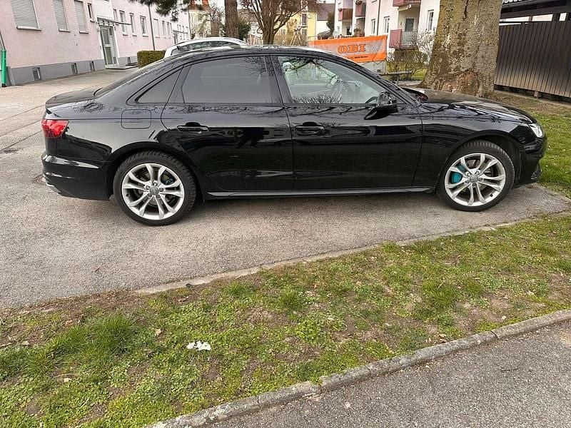 Gebraucht Audi A4 Advanced 204 PS (150 kW) 2021 Schwarz Limousine
