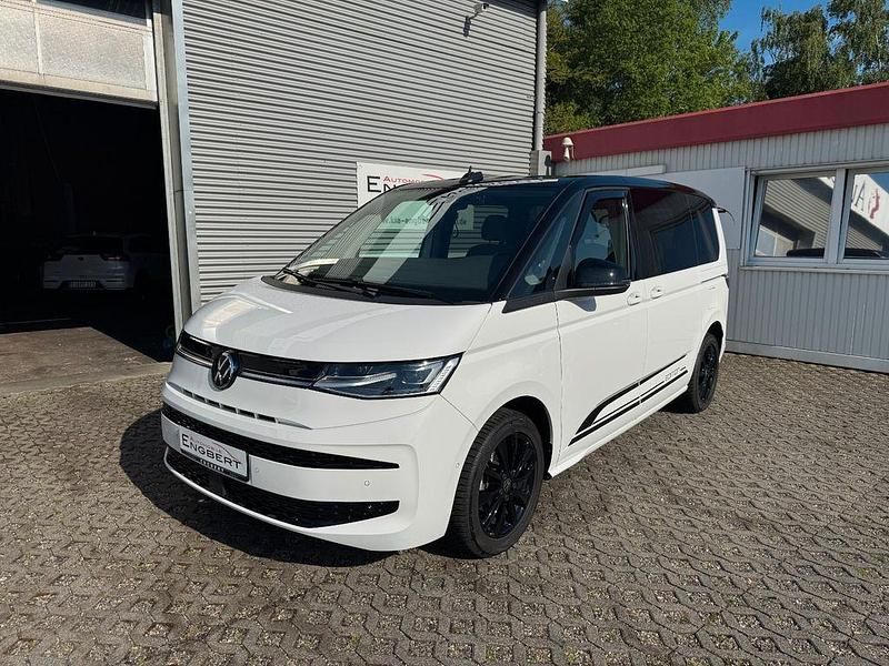 Gebraucht VW Multivan Edition 150 PS (110 kW) 2024 Weiß Van
