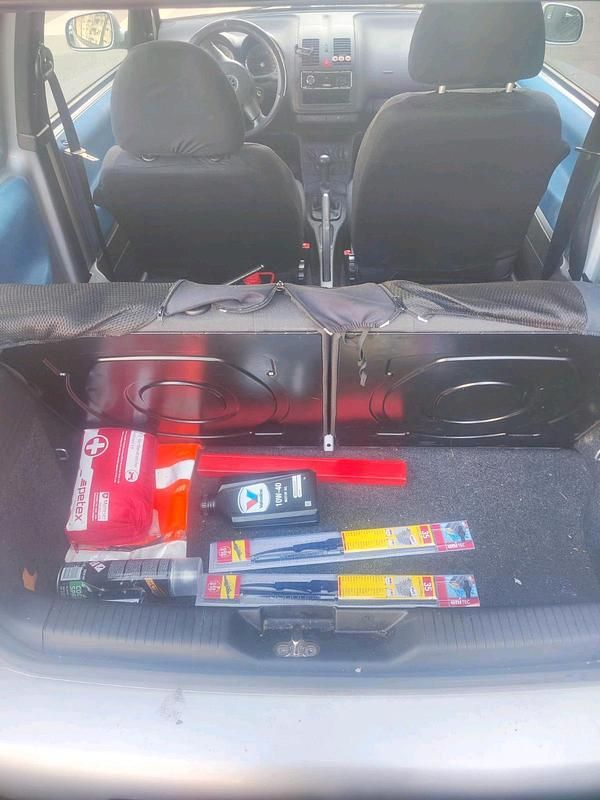 Gebraucht VW Lupo 50 PS (36 kW) 2001 Silber Kleinwagen