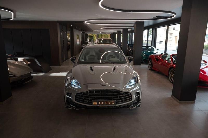 Neu Aston Martin DBX 707 707 PS (519 kW) 2025 Grau SUV