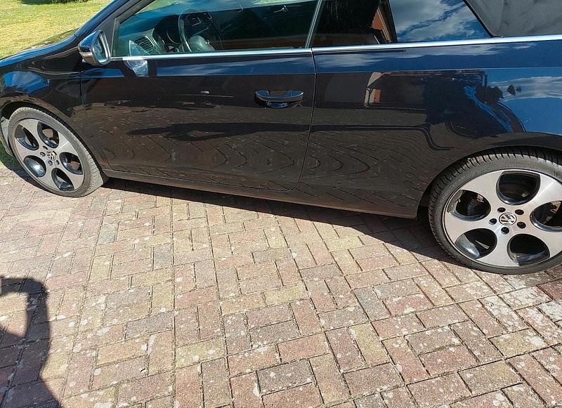 Gebraucht VW Golf Cabriolet Edition 140 PS (102 kW) 2012 Schwarz Cabrio