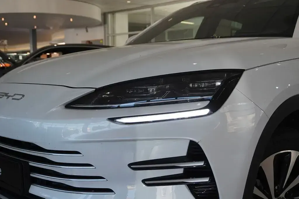 Occasion BYD Seal U Boost 218 ch (160 kW) 2025 Gris SUV