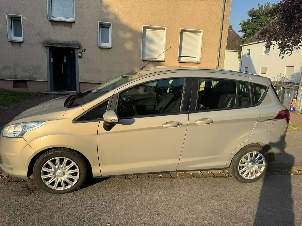 Gebraucht Ford B-MAX Trend 90 PS (66 kW) 2014 Grau Van / Kleinbus