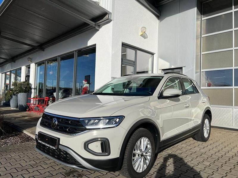 Gebraucht VW T-Roc 150 PS (110 kW) 2024 Ascotgrau SUV